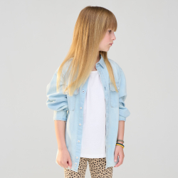 قميص جينز مغسول باللون الأزرق للأولاد